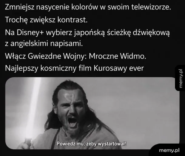Mężczyzna z mieczem w ręku, z intensywnym wyrazem twarzy.