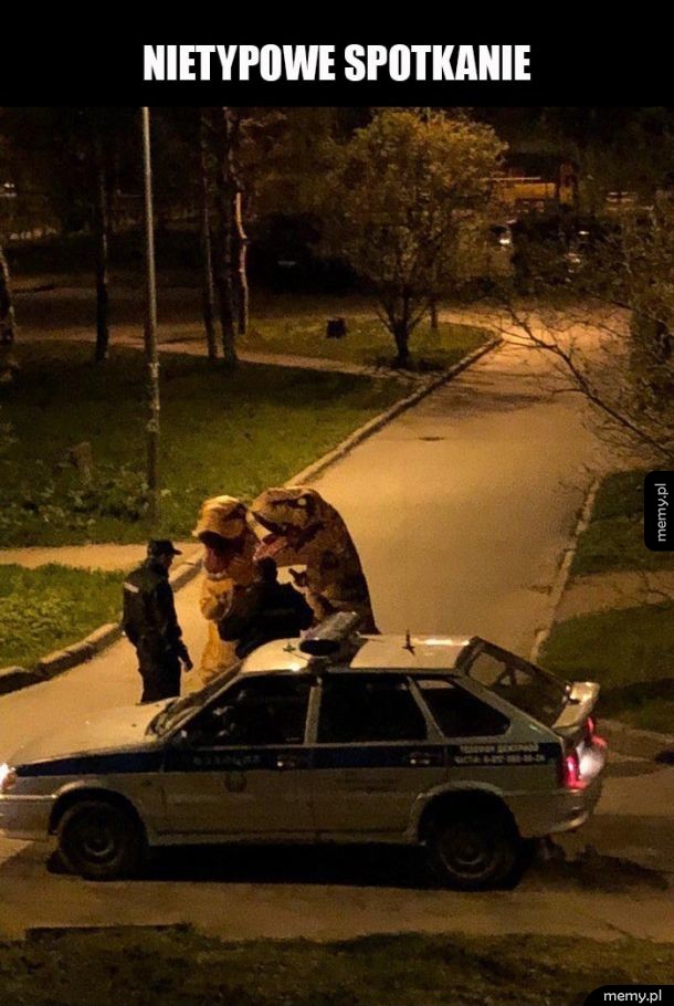 Dinozaury vs policja