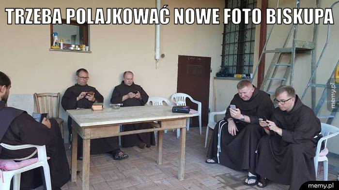 Lajkuj foto biskupa :)