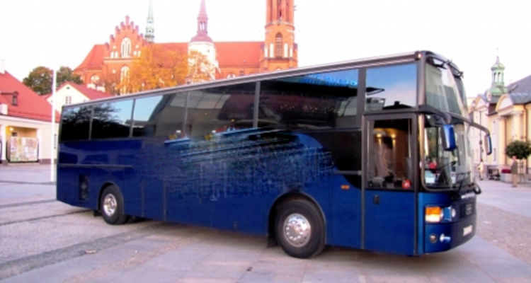 O to walczy Jessica S i jej kolesie co robią krzywe akcje serca w iimię komuny a logików do więzienia wasdzają jak słyny morderca logików Riddick