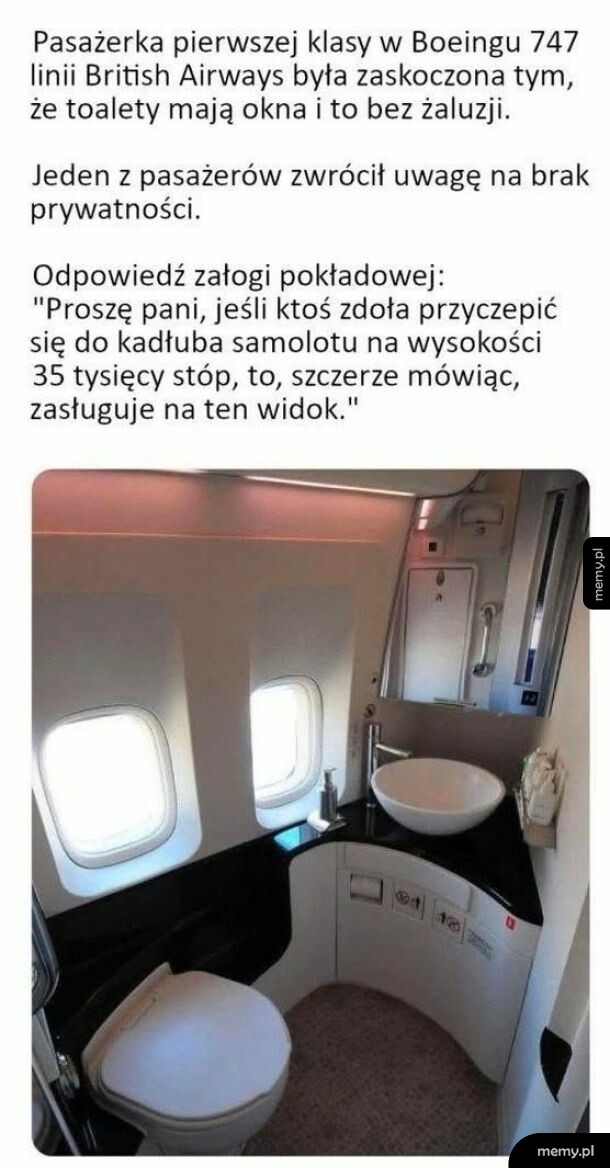 Toaleta w samolocie z dużymi oknami bez żaluzji