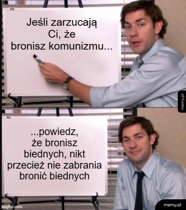 Mężczyzna przy tablicy z serialu Biuro prezentuje żart o komunizmie.
