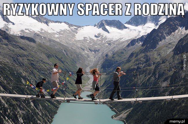 Spacer z rodziną.